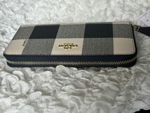 60 新品 COACH コーチ 長財布 ラウンドファスナー チェック柄 F25966_画像6