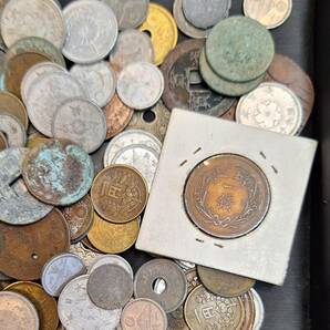 日本古銭 まとめて 約760g 旧貨幣 白銅貨 黄銅貨 青銅貨 穴銭 雑銭 硬貨 その他 コイン 未選別の画像5