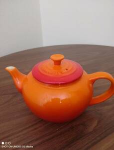 GD47 【1円から】 LE CREUSET ル・クルーゼ ルクルーゼ ティーポット 茶器 陶器 急須 茶道具 レッド 赤 オレンジ お洒落