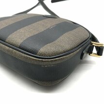 １円 良品 FENDI フェンディ ペカン柄 PVC レザー ヴィンテージ ショルダー バッグ ブラック a3058_画像4