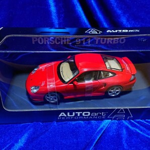 1/18 Porsche 911 TURBO GUARDS RED Later 77831 Autoart オートアート ポルシェ 996 ターボ ガーズレッドの画像1