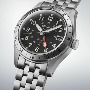 新品未使用！セイコー5 スポーツ GMT SBSC011 定価 59.00円 SEIKO 5 SPORTS GMT 自動巻き 腕時計 GMT SBSC 013の画像3