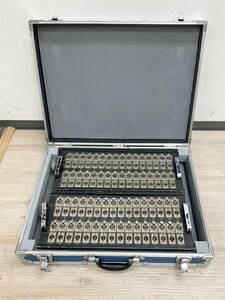 ◇オーディオ機器◆CANARE カナレ 32B12MS 32ch コネクターボックス マルチボックス SANKYO TRUNK ハードケース付き