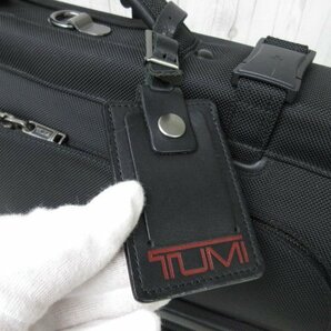 極美品 新品同様 TUMI トゥミ ガーメントバッグ ハンドバッグ バッグ ナイロン×レザー 黒 A4収納可 メンズ 70282の画像9