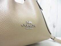 極美品 COACH コーチ ハドリーホーボー21 ハンドバッグ ショルダーバッグ バッグ レザー ベージュ 2WAY 70921_画像10