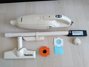 マキタ makita 充電式クリーナー CL105D コードレス掃除機 　中古　手渡し可　東京都板橋区