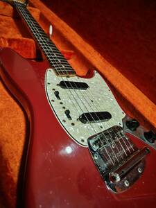 1965 fender mustang