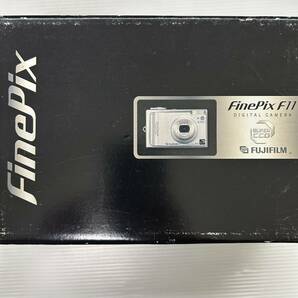 1円~ デジカメ FUJIFILM FINEPIX F11 FUJINON ZOOM LENS 3X f 8-24mm 1:2.8-5.0 空シャッター切れます (ジャンク品 通電確認済み HM)の画像2