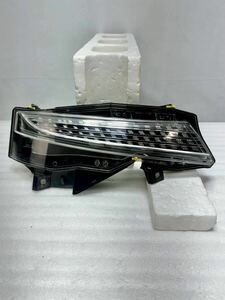 S-2963【レンズ美品】 デイズ ハイウェイスター 右 LED イルミネーションランプ B21W 後期 8390A036 NISSAN 純正 4.2AM