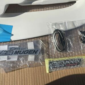 【売り切り】希少 前期 EP3 無限 MUGEN フロントグリル グリル シビック タイプR ガーニッシュ 75100-xk2-k0S0 未塗装品 の画像2