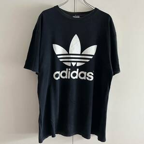 90s adidas アディダス ロゴTシャツ M トレフォイル ブラック ロゴプリント 古着 アーカイブ ボロ グランジ 大きめの画像2