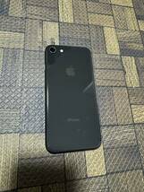 【SIM Free】Apple iPhone 8 Space Gray MAGPUL ケース ガラスフィルム貼り付け済み、充電ケーブル3本 アイフォン スペースグレイ MQ782J/A_画像3