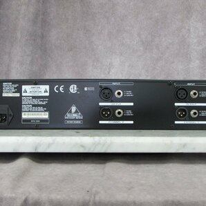 ☆ BEHRINGER ベリンガー T1953 TUBE ULTRAGAIN マイクプリアンプ ☆中古☆の画像5