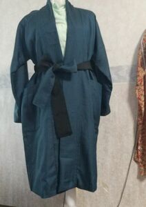 着物リメイク　大島紬羽織りからコート　長袖　ポケット、リボン付き