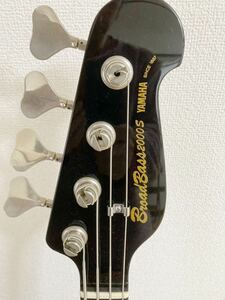 YAMAHA BB2000s ( Short scale )