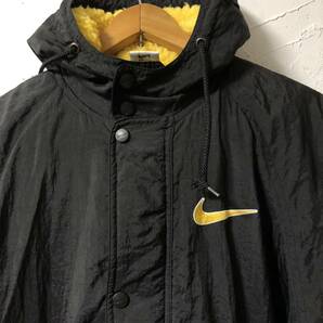 T34 NIKE ナイキ ベンチコート ナイロンジャケット 90s vintage スウッシュ BOYS M10-12 ロングコート 裏ボアの画像3