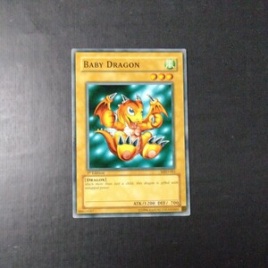 遊戯王　傷汚れ有り　BABY DRAGON 