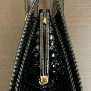 ＃17249A クロコダイルハンドバッグ ワニ革 横約26cm×縦約20.5cm 長期保管品の画像2