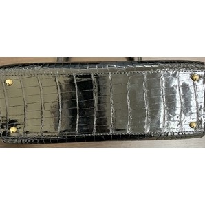 ＃17249A クロコダイルハンドバッグ ワニ革 横約26cm×縦約20.5cm 長期保管品の画像4