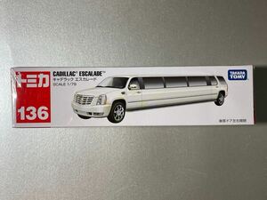 【絶版廃盤】　ロングトミカ　No.136 キャデラック　エスカレード　CADILAC ESCALADE