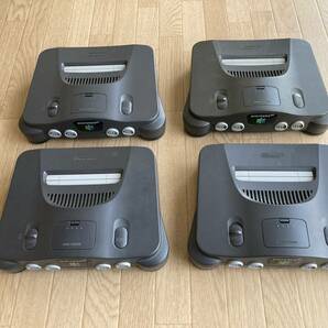 ★☆Nintendo 任天堂 ニンテンドー64 ロクヨン 本体 NUS-001 4台 ジャンク☆★の画像1