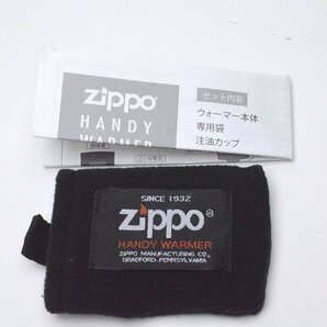 ほぼ未使用 Zippo ハンディウォーマー 専用袋付属 全長約10cm×幅約6.8cm×厚さ約1.2cm ジッポの画像6