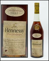 未開栓 ヘネシー VSOP スリムボトル グリーン 700ml 40度 金キャップ ブランデー コニャック Hennessy V.S.O.P COGNAC_画像1