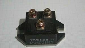 角型　ＶＣＢＯ＝６００Ｖ　Ic=５０Ａ　Pc=３００Ｗ　東芝製　ダーリントン　パワートランジスタ　ＭＧ５０Ｇ１ＢＬ３