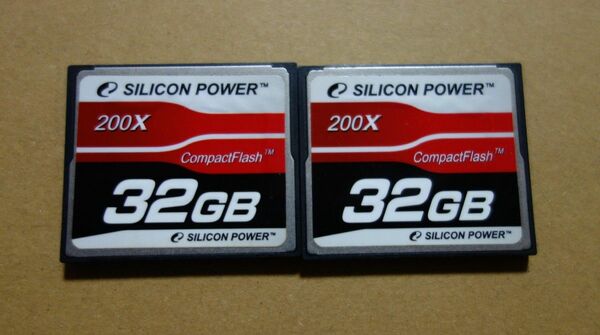 シリコンパワー コンパクトフラッシュ 32GB 200x　2枚セット