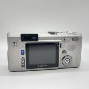 【動作確認済】FUJIFILM Finepix F700 コンデジ デジカメ デジタルカメラ シャッター&フラッシュ動作OKの画像5