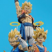 ドラゴンボールＺCom：Figuration Vol.1超サイヤ人ゴジータVol.2超サイヤ人孫悟空 ベジータ リペイントフィギュア 二次元　 バンプレスト_画像5