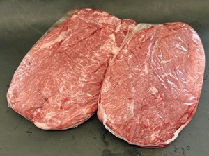 [ selling up ] popular brand [ Tochigi peace cow ] black wool peace cow ma LUKA wa1.5kg/2 pack cut . only specifications . taste lean part luxury yakiniku steak safety reality goods image 