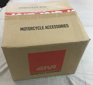  unused GIVI(jibi) for motorcycle rear box mono lock 32L B32N BOLD silver panel 97066