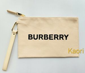 新品未使用　BURBERRY 　ノベルティ　ポーチ　非売品　男女兼用　ベージュ