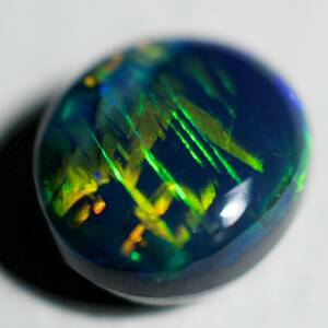  натуральный black opal / разрозненный / вес 1.76ct/ размер 8.3x7.4mm/ Австралия производство / коричневый i потребности свет / натуральный опал / натуральный камень 