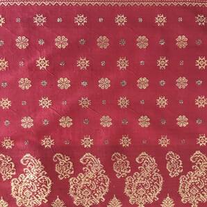 （特別出品） アンティーク イカット 赤地ペイズリー形花文様緯絣 リマール 19世紀末 インドネシア スマトラ島 検 古布 緯絣 絹絣 仕覆の画像4