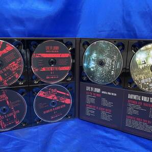 【Blu-ray】BABYMETAL / BABYMETAL WORLD TOUR 2014 APOCALYPSE[THE ONE限定版]  ベビーメタル 6枚組(BD2枚+CD4枚)の画像2