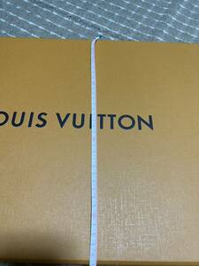 Louis Vuittonルイヴィトン箱と紙袋のみ