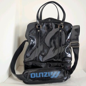 MO■ミズノ ワールドウィン 野球バッグ YS02B メンズ シューズ入れ付き ブラック エナメルバッグ ショルダーバッグ セカンドバッグ 鞄の画像4