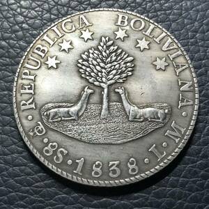外国古銭　ラテンアメリカ　1838年　シモン・ボリバル　解放者　記念銀貨　大型銀貨 