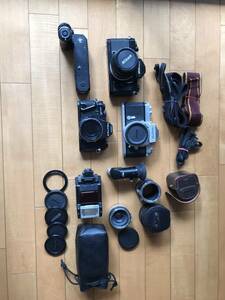 カメラ、アクセサリー雑多ジャンク品 PENTAX, NIKOMAT, DR-4, MD-12, NIKKOR 55mm f3.5, SB-22, ETC.