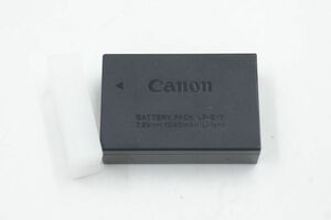 ★☆全額返金保証！最速発送！【Canon 純正 バッテリーパック LP-E17 EOS R10 対応 美品 劣化度0】★☆（202403-29644-kaitori）