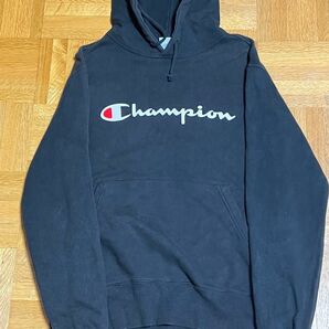 champion チャンピオン　 プルオーバーパーカー　フーディー　ブラック　デカロゴ　定番パーカー