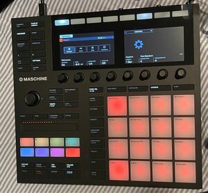 NI MASCHINE MK3 送料無料 電源アダプター無し 製品登録不可