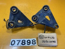 送料A [GZ 07898]即決!!マグザム250 純正ステー!!同梱可!!実働車外し!!検索)SG17J-001_画像1