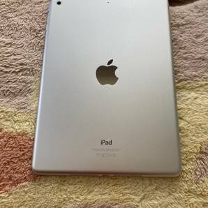 ipad air 16GB モデル番号 MD788J/A wifiモデルの画像1