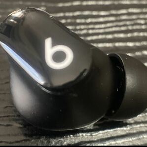 美品　【ブラック】国内正規品　Beats Studio Buds【右イヤホン】