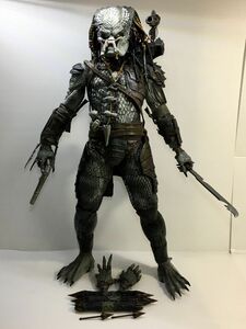 ○【同梱B】【中古】ネカ 1/4 エルダー・プレデター アクションフィギュア 箱なし 現状品 2400031185246