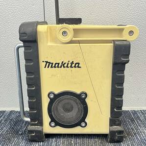 【中古品】makita マキタ 充電式 ラジオ MR100 コードレス 電気 工具 大工道具 DIY 2165の画像6
