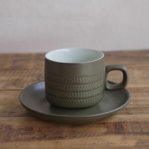 【難あり】デンビー コーヒーカップ ソーサー シェブロン カーキ レトロモダン ヴィンテージ 食器 陶器 DENBY Chevron ヒビ ジャンク